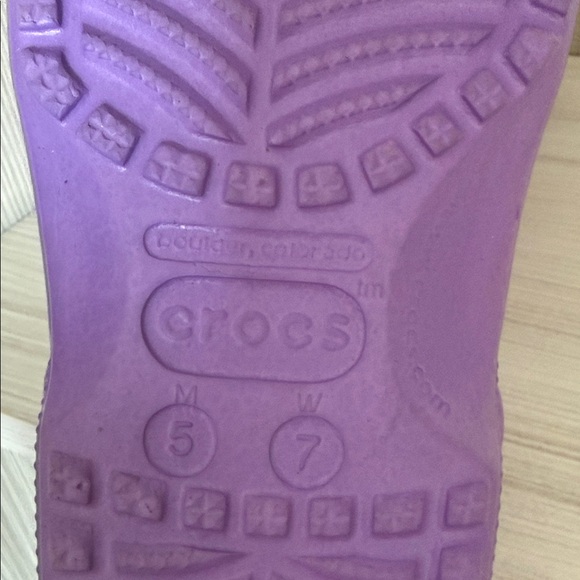 Purple Crocs - Picture 4 of 4